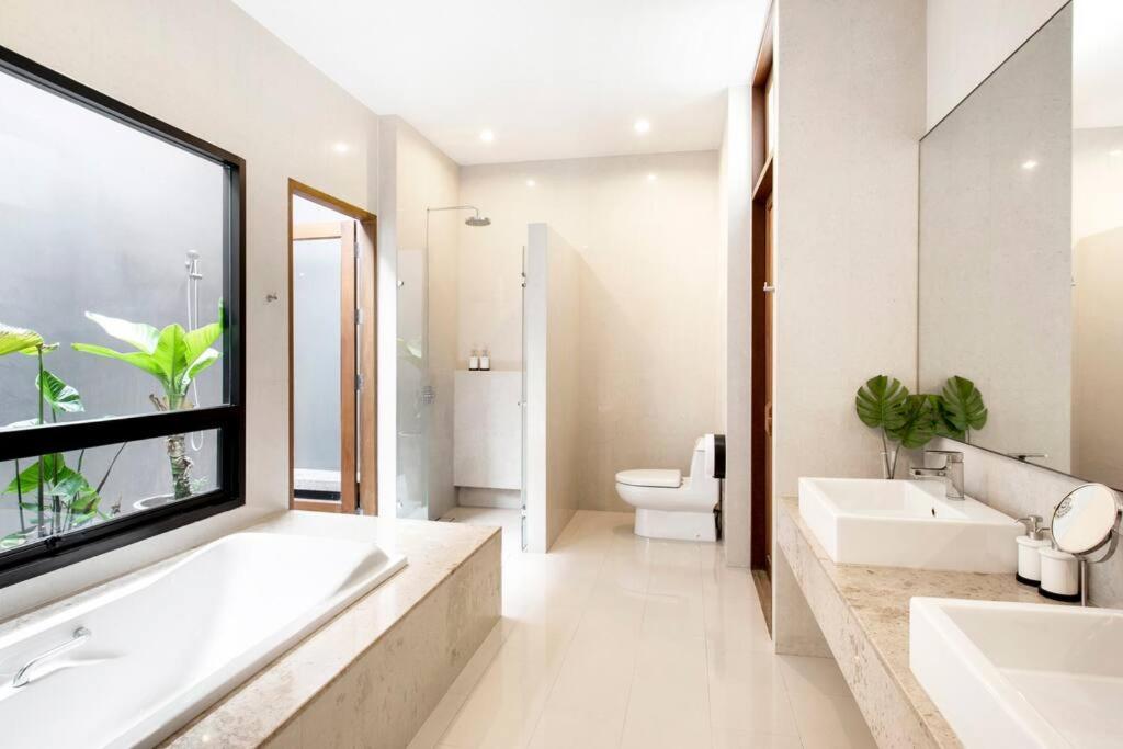 Luxury Pool Thonglor Pousada *